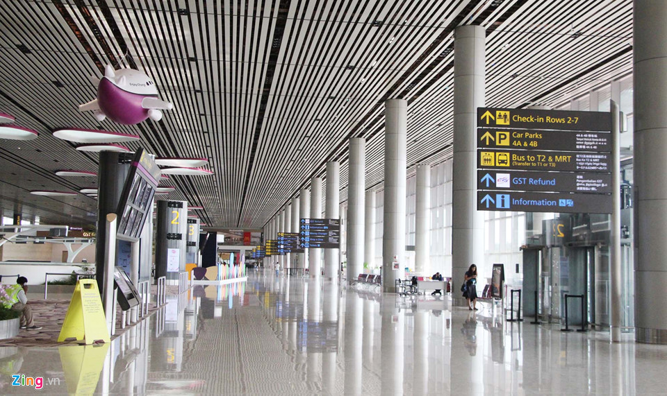 san-bay-changi-terminal4-5