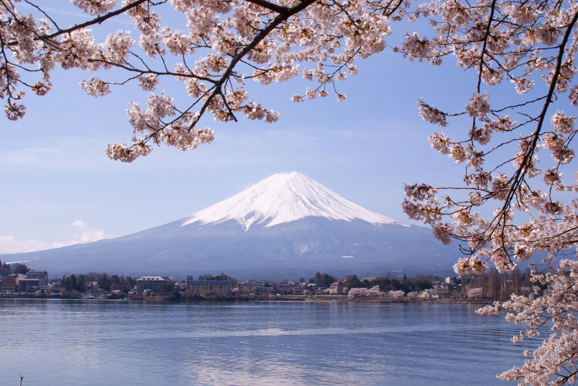 KAWAGUCHIKO – NÚI PHÚ SĨ, VẺ ĐẸP MUÔN MÀU | BLUE SKY TRAVEL