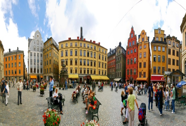 KHÁM PHÁ KHU PHỐ CỔ GAMLA STAN Ở STOCKHOLM